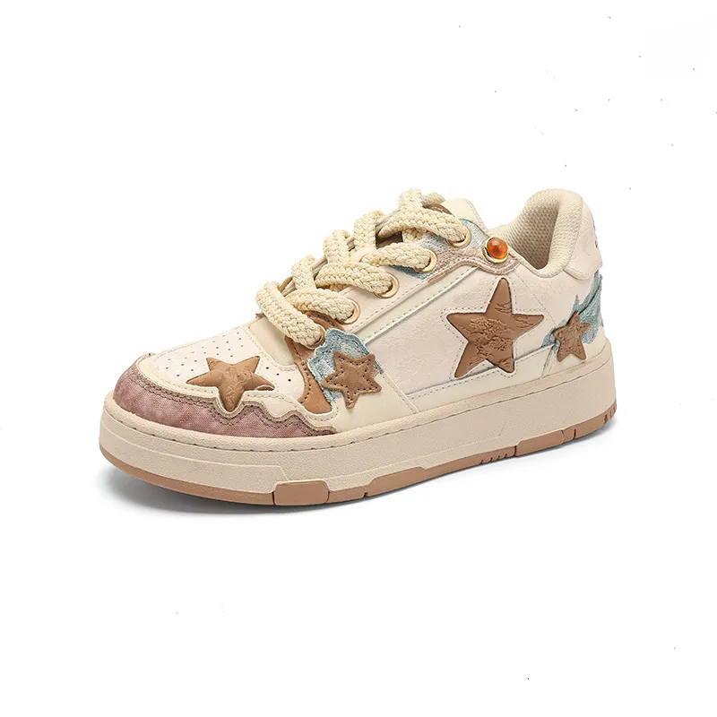 2024 Nuevos zapatos de mesa versátiles de Fashion Riverside Festival Festival Casual para hombres para hombres y mujeres.