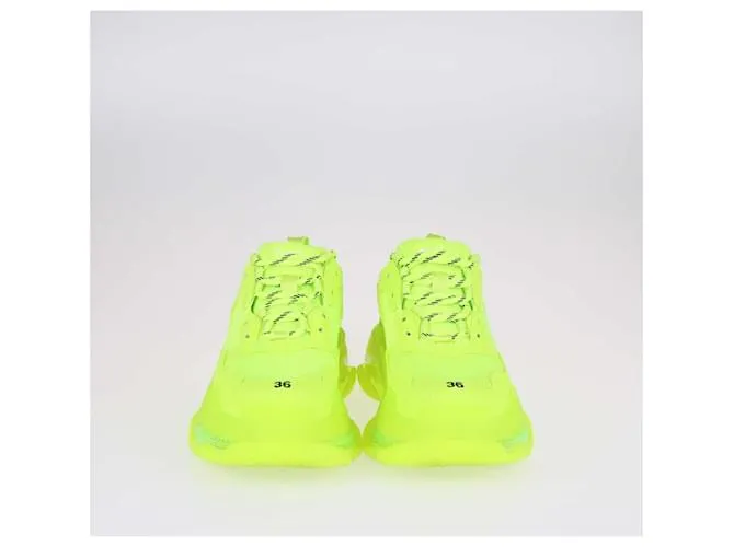 Balenciaga Zapatillas bajas Triple S en amarillo fluo 