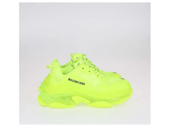 Balenciaga Zapatillas bajas Triple S en amarillo fluo 