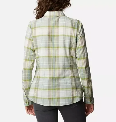 Camisa COLUMBIA de manga larga para mujer Camp Henry™ II Stone Green Plaid Ref. 1885535397 Cuadros verdes