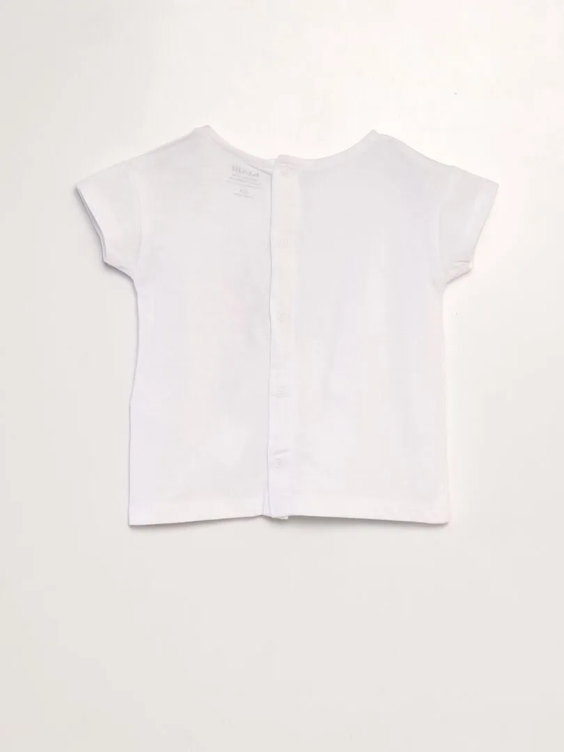 CAMISETA ESTAMPADA 'CONCHAS' + ADORNO CON RELIEVE  BLANCO