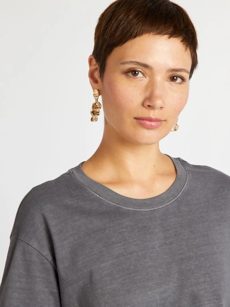 CAMISETA OVERSIZE DESCOLORIDA  NEGRO