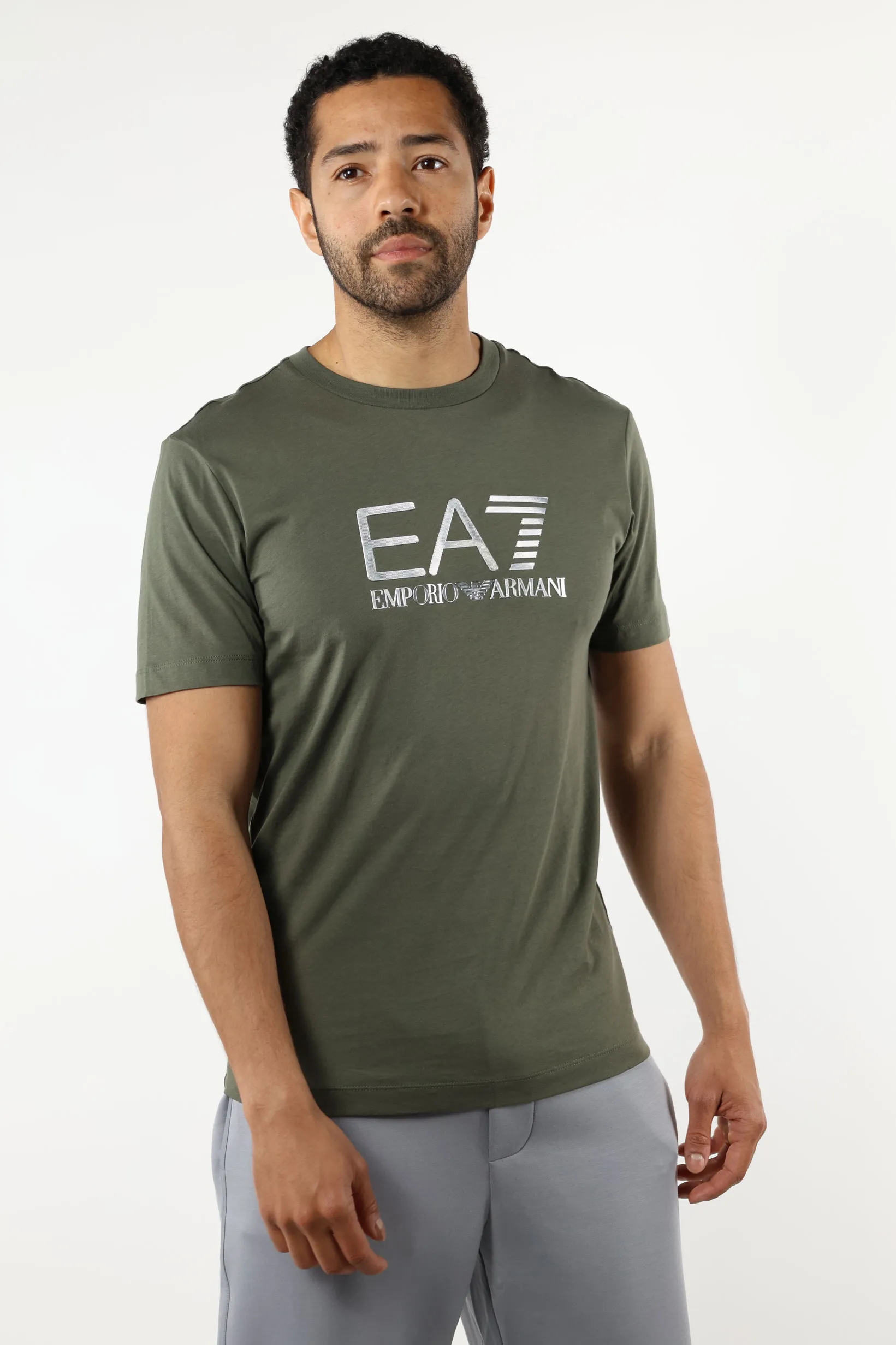 Camiseta verde con maxilogo 