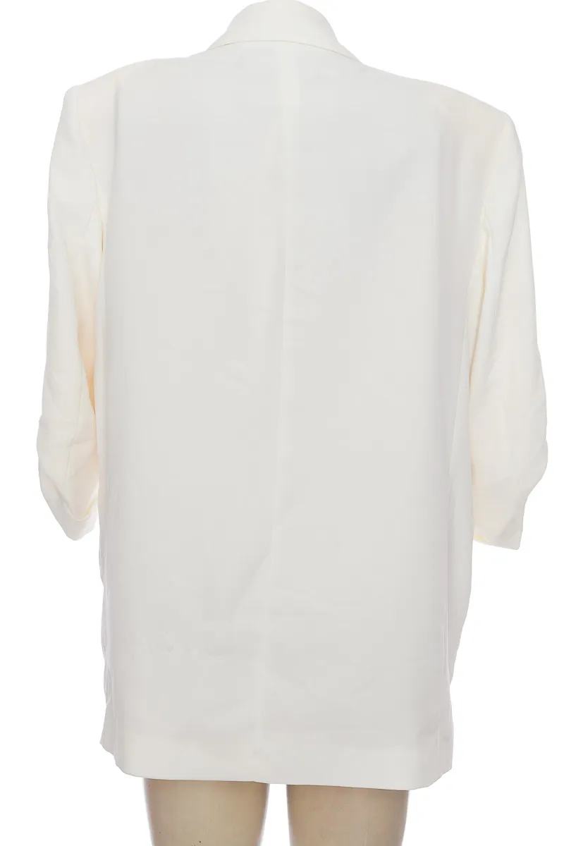 CHAQUETA / ABRIGO COLOR BEIGE  ZARA