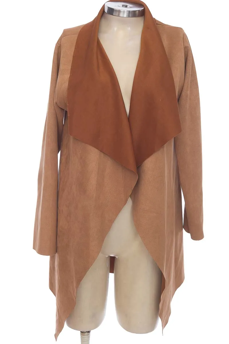 CHAQUETA / ABRIGO COLOR CAFé  CLOSEANDO