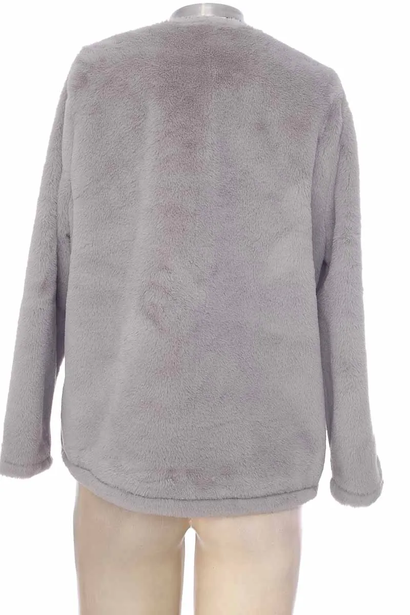 CHAQUETA / ABRIGO COLOR GRIS  PLICA