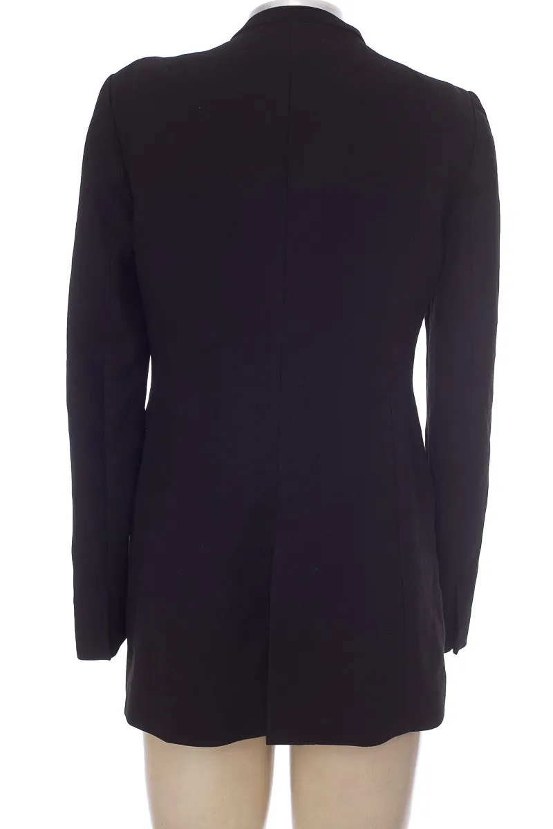 CHAQUETA / ABRIGO COLOR NEGRO  ZARA