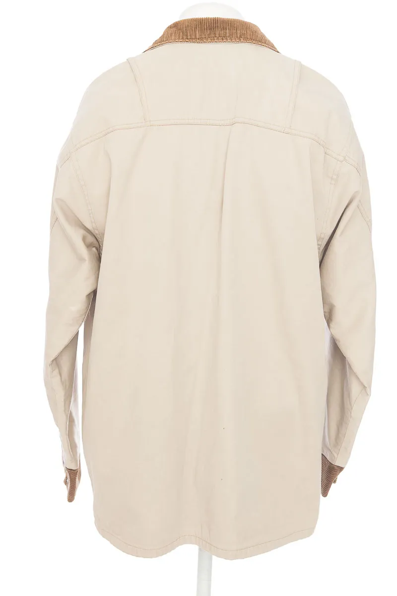CHAQUETA COLOR BEIGE  MODA JOVEN