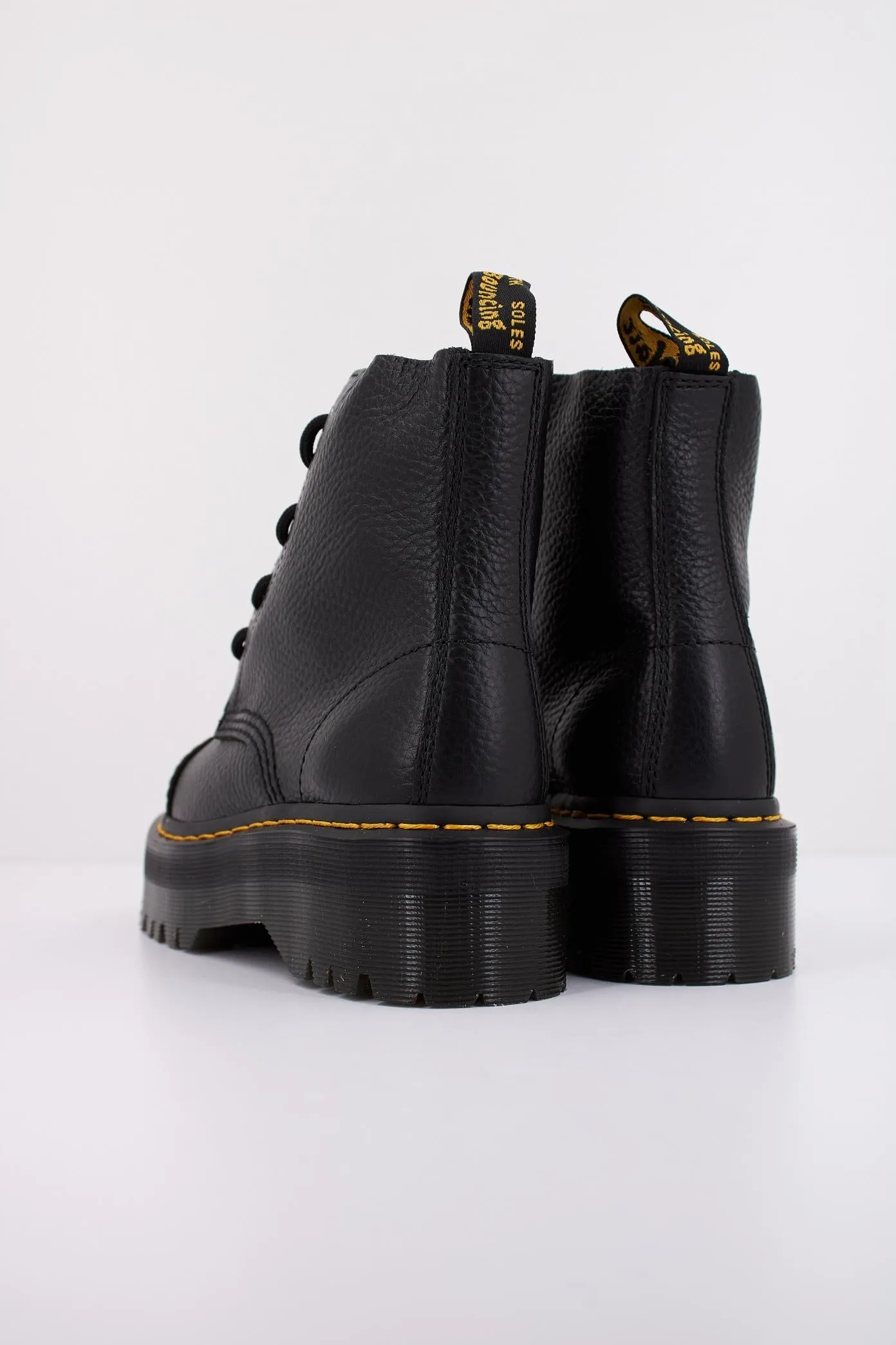 DR. MARTENS SINCLAIR 8 EYE AUNT S