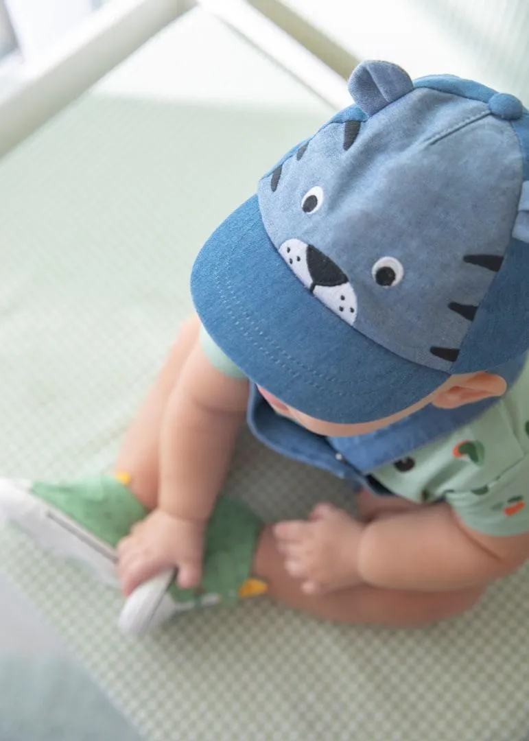 Gorra bebé niño tigre Mayoral