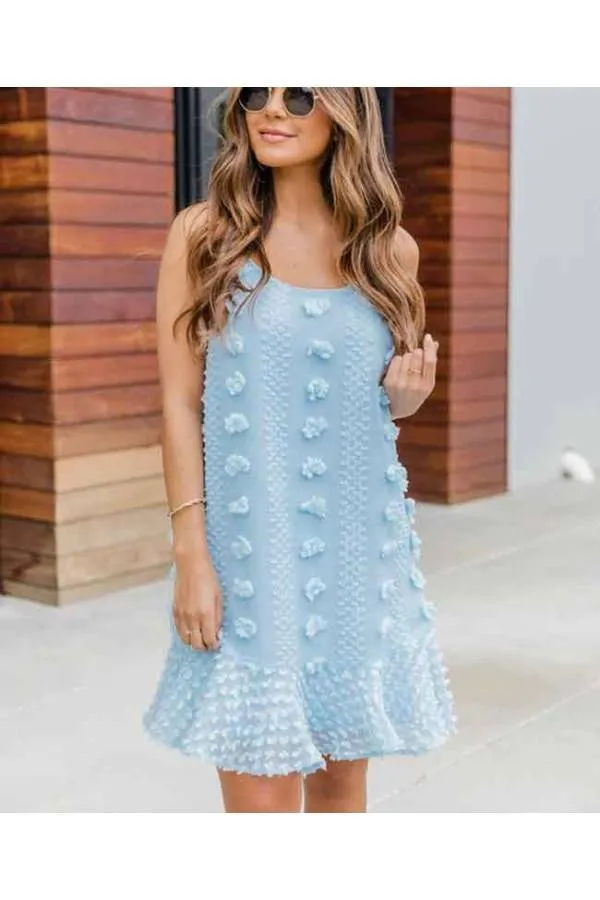 Jacquard volante y pompones vestido suelto