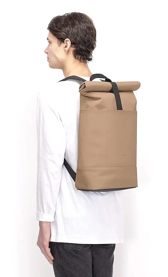 MOCHILA UCON ACROBATICS HAJO MEDIUM LOTUS  ALMOND