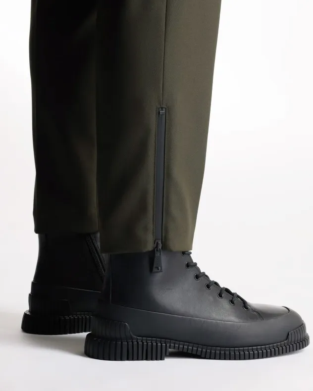 pantalones clásicos Versace Jeans Couture 75GAA122 Verde