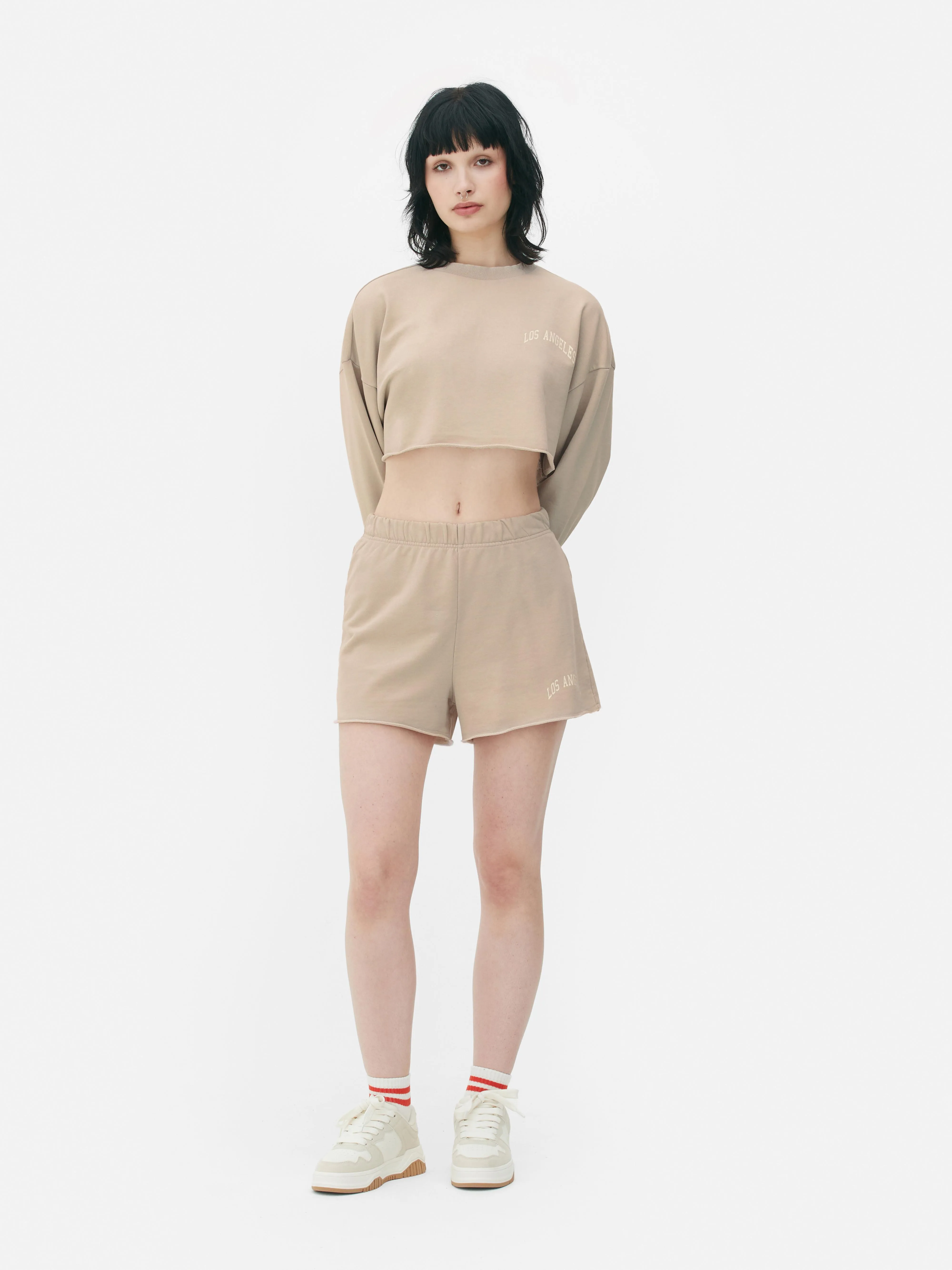 Pantalones cortos combinables con bajo sin rematar
