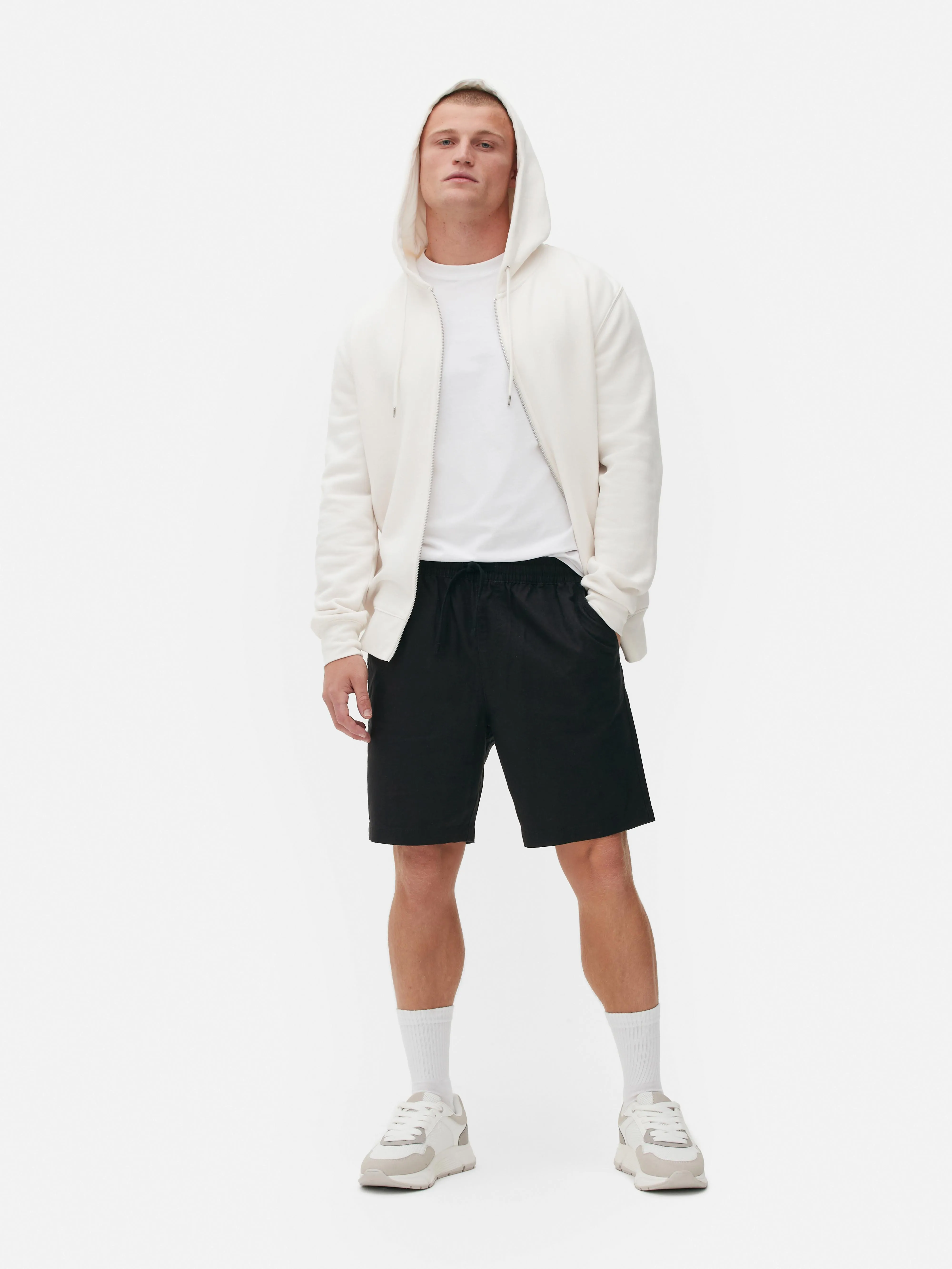 Pantalones cortos de lino con cordón de ajuste