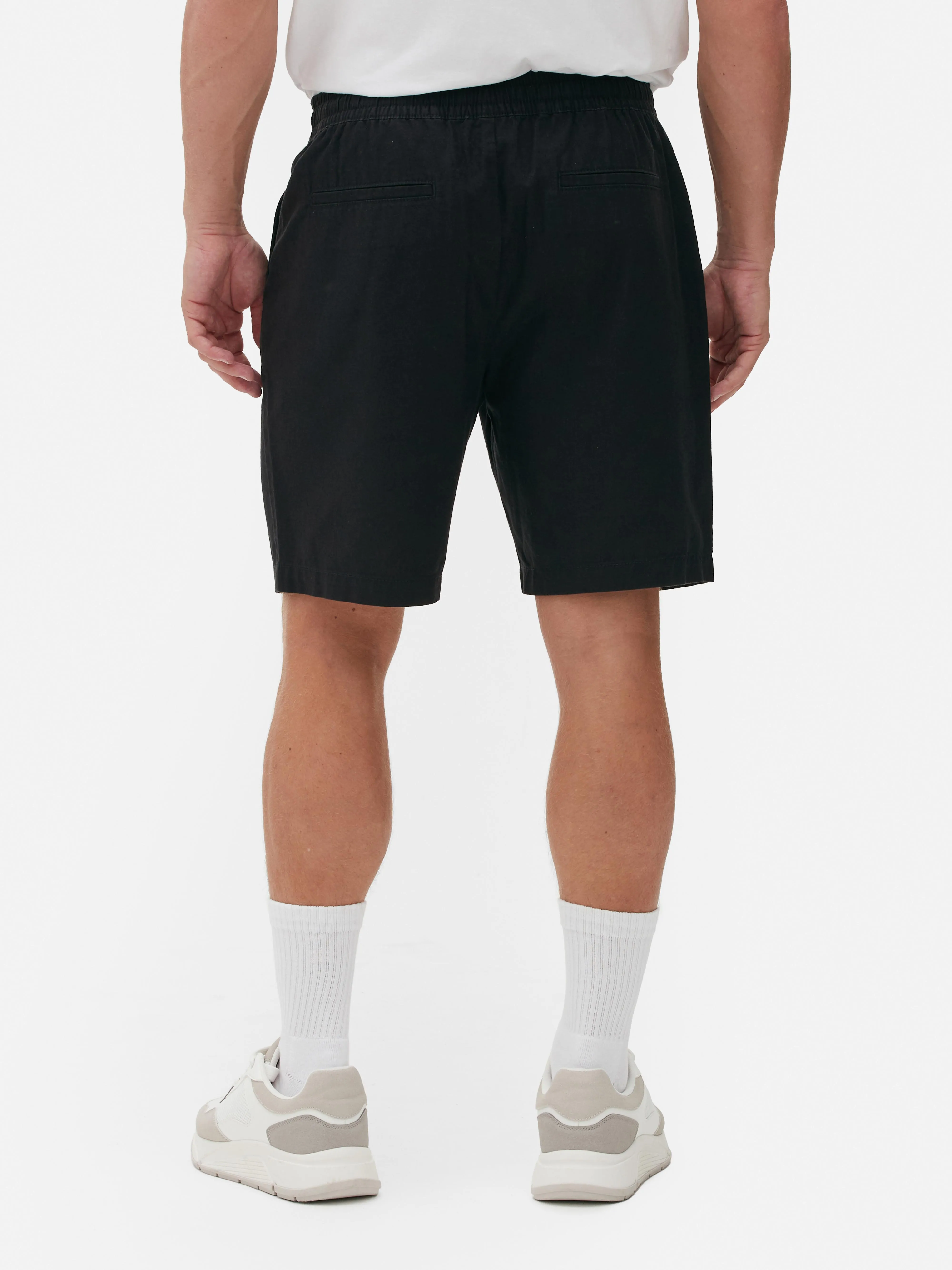 Pantalones cortos de lino con cordón de ajuste
