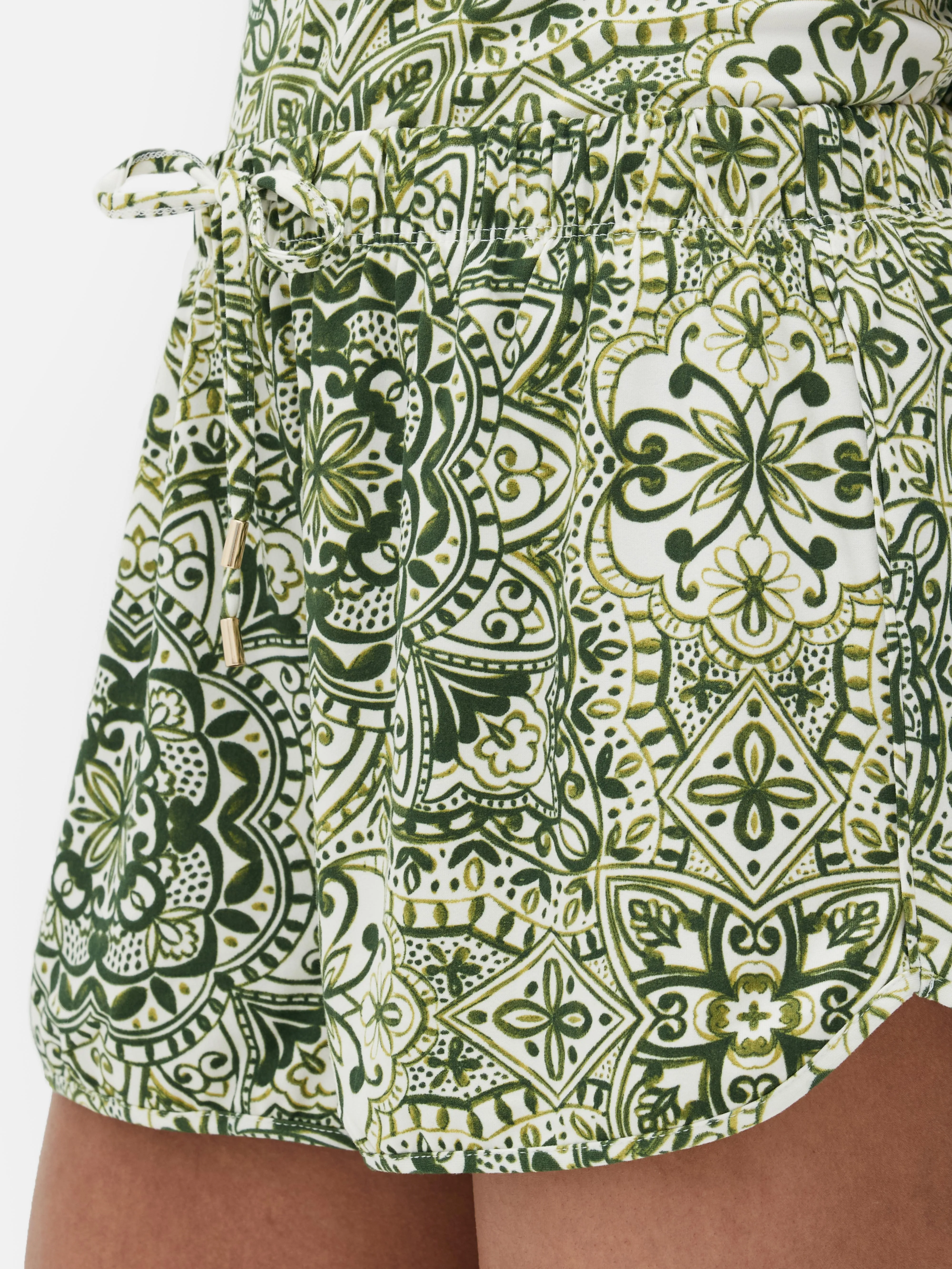 Pantalones cortos de pijama con mandala