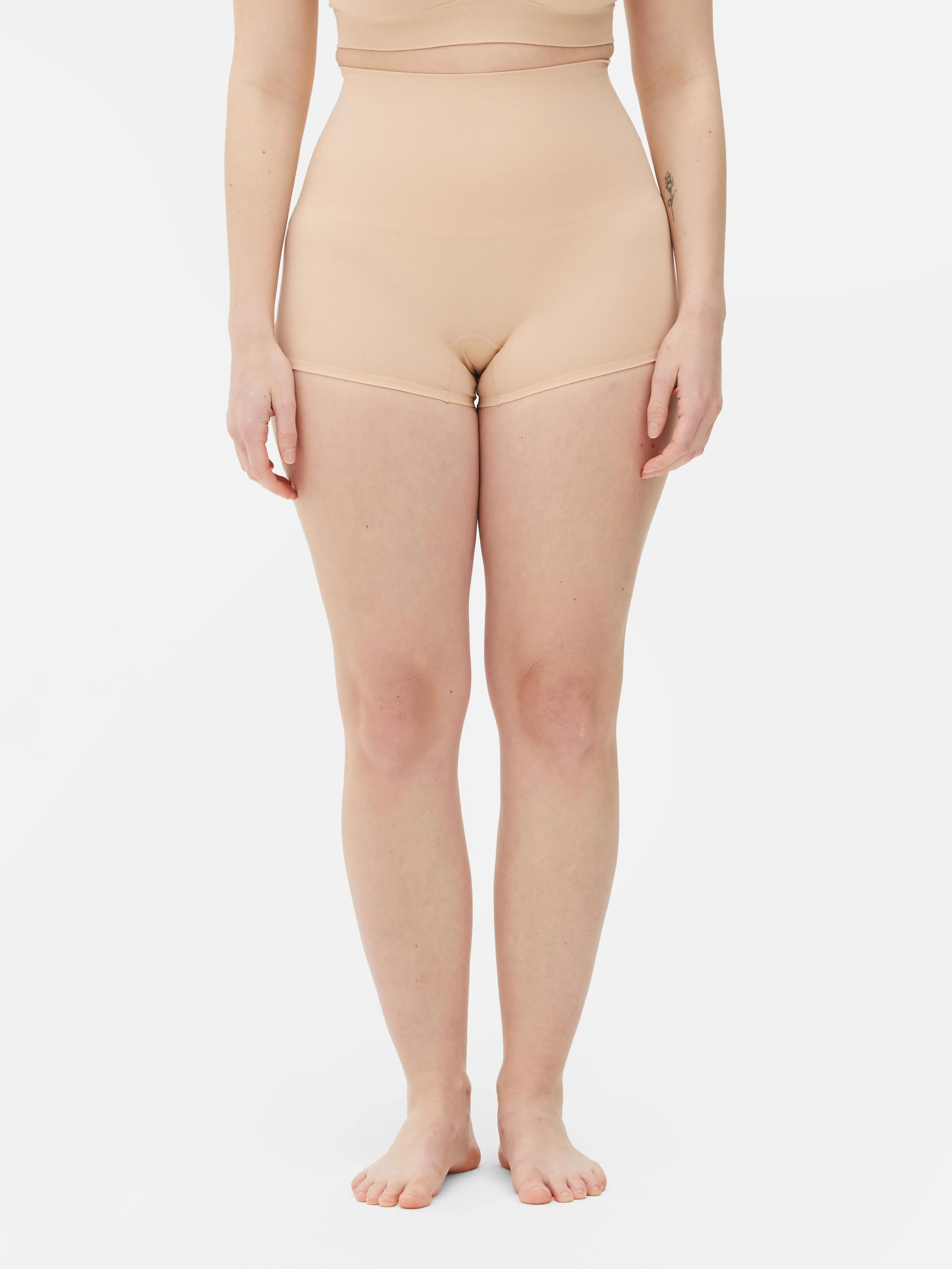Pantalones cortos moldeadores sin costuras