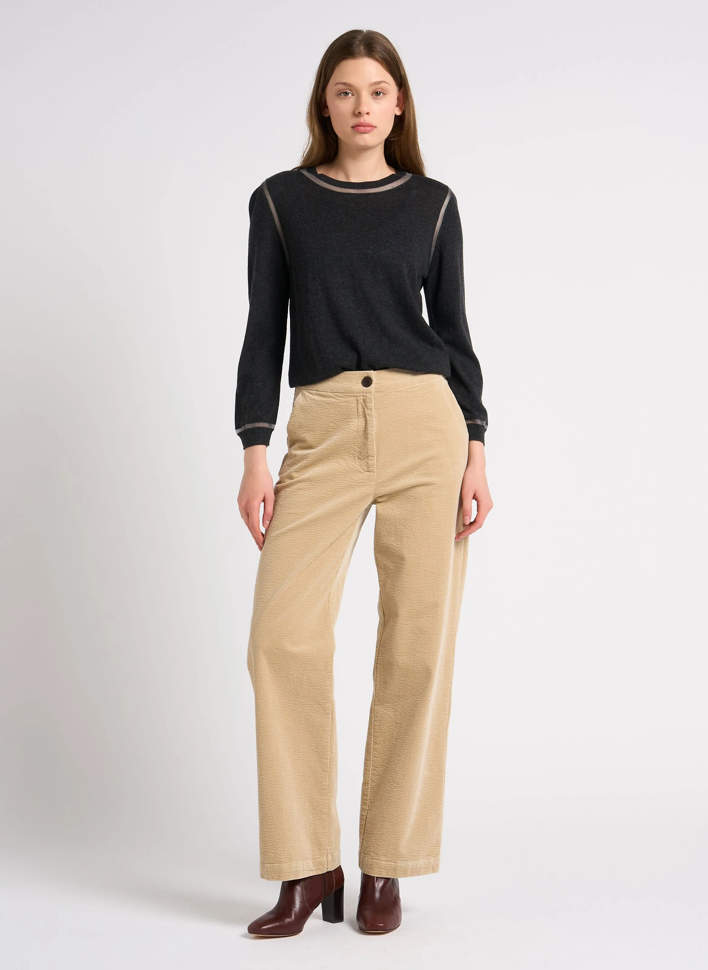 Pantalón recto de algodón mezclado en beige