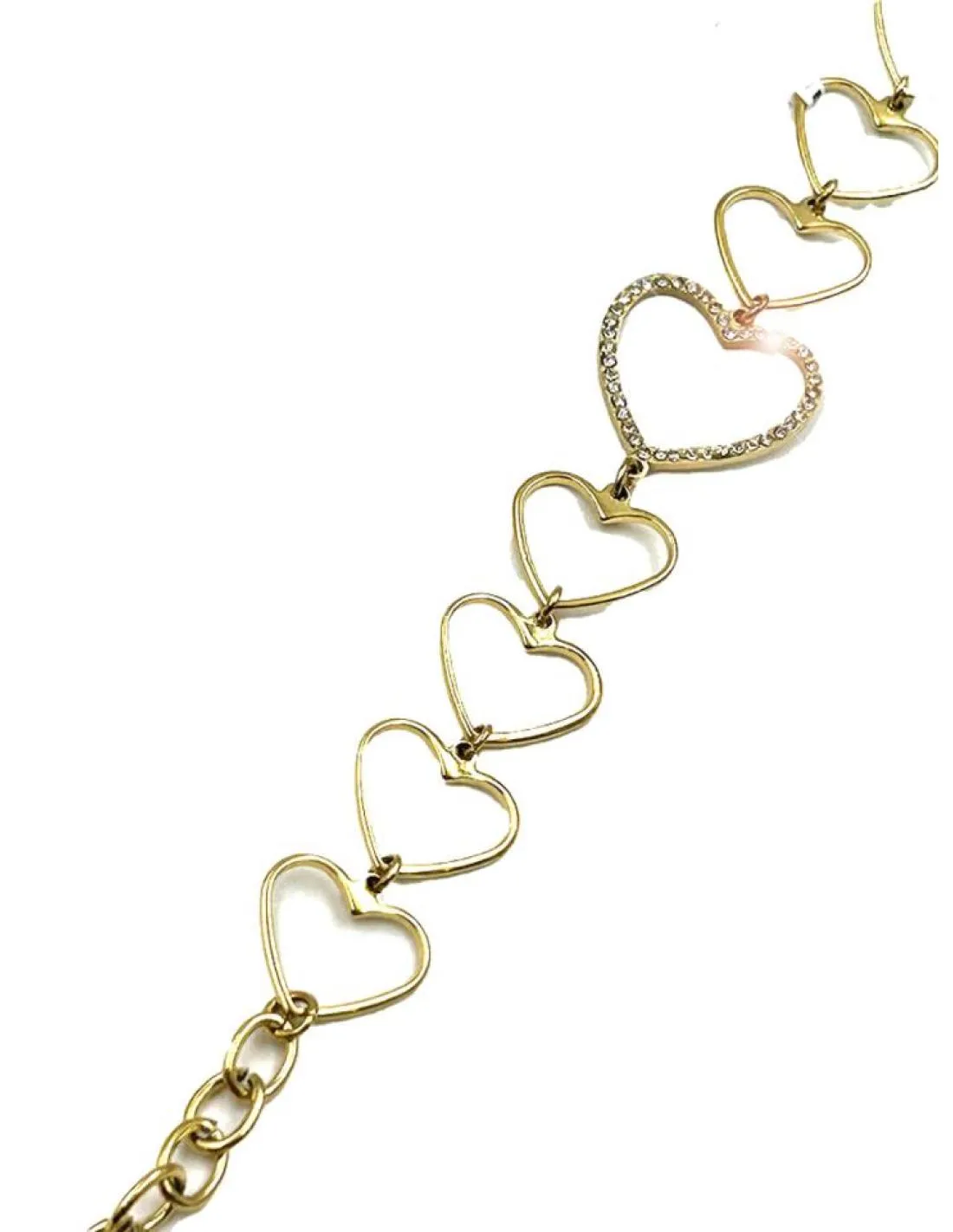PULSERAS DORADAS CON ESLABONES DE CORAZONES Y CIRCONITAS