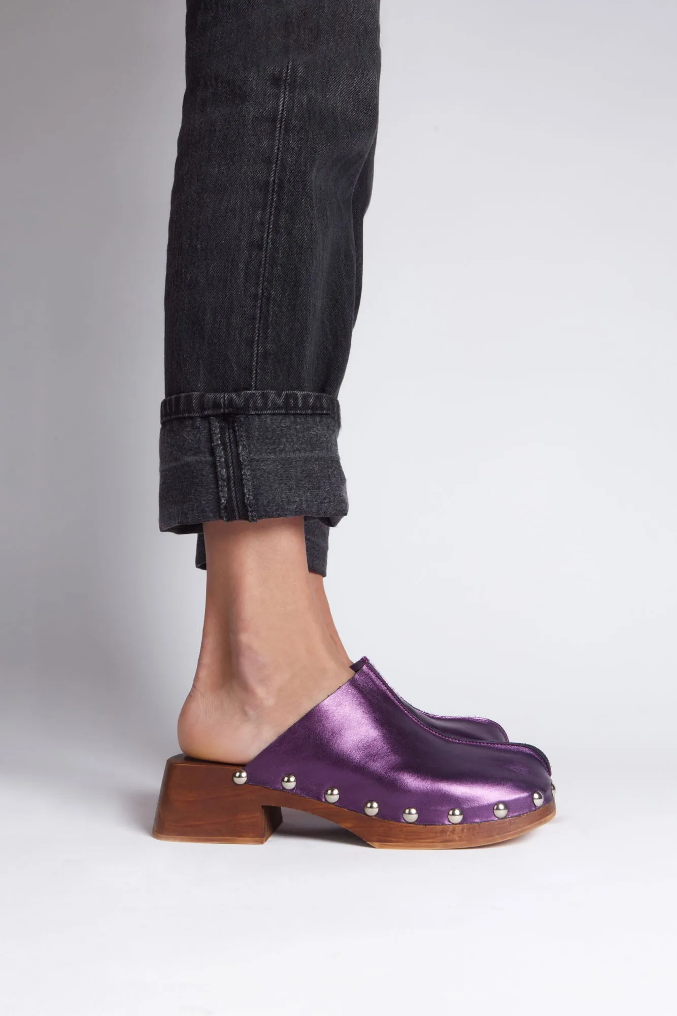 PURPLE LEVI