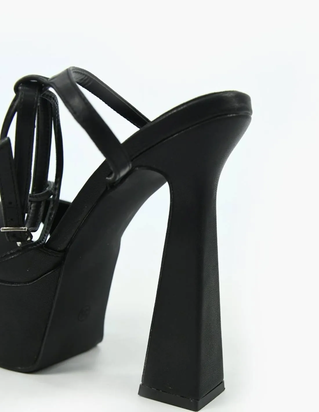 Sandalia extreme cordel polipiel
