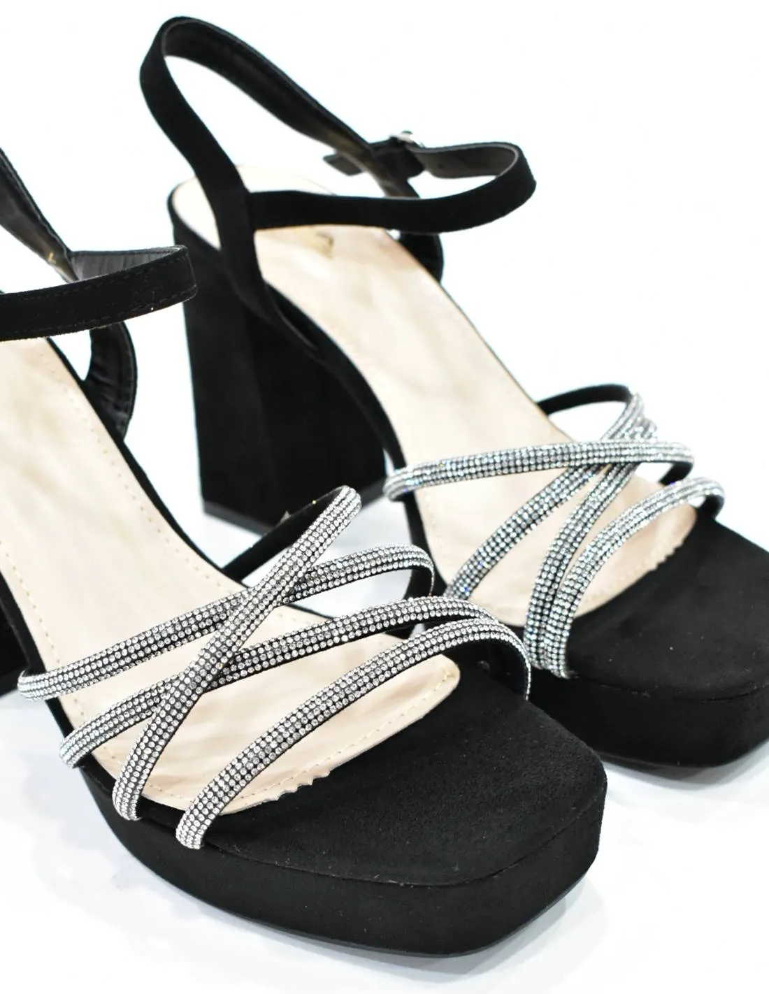 Sandalia negra con brillantes | Spain
