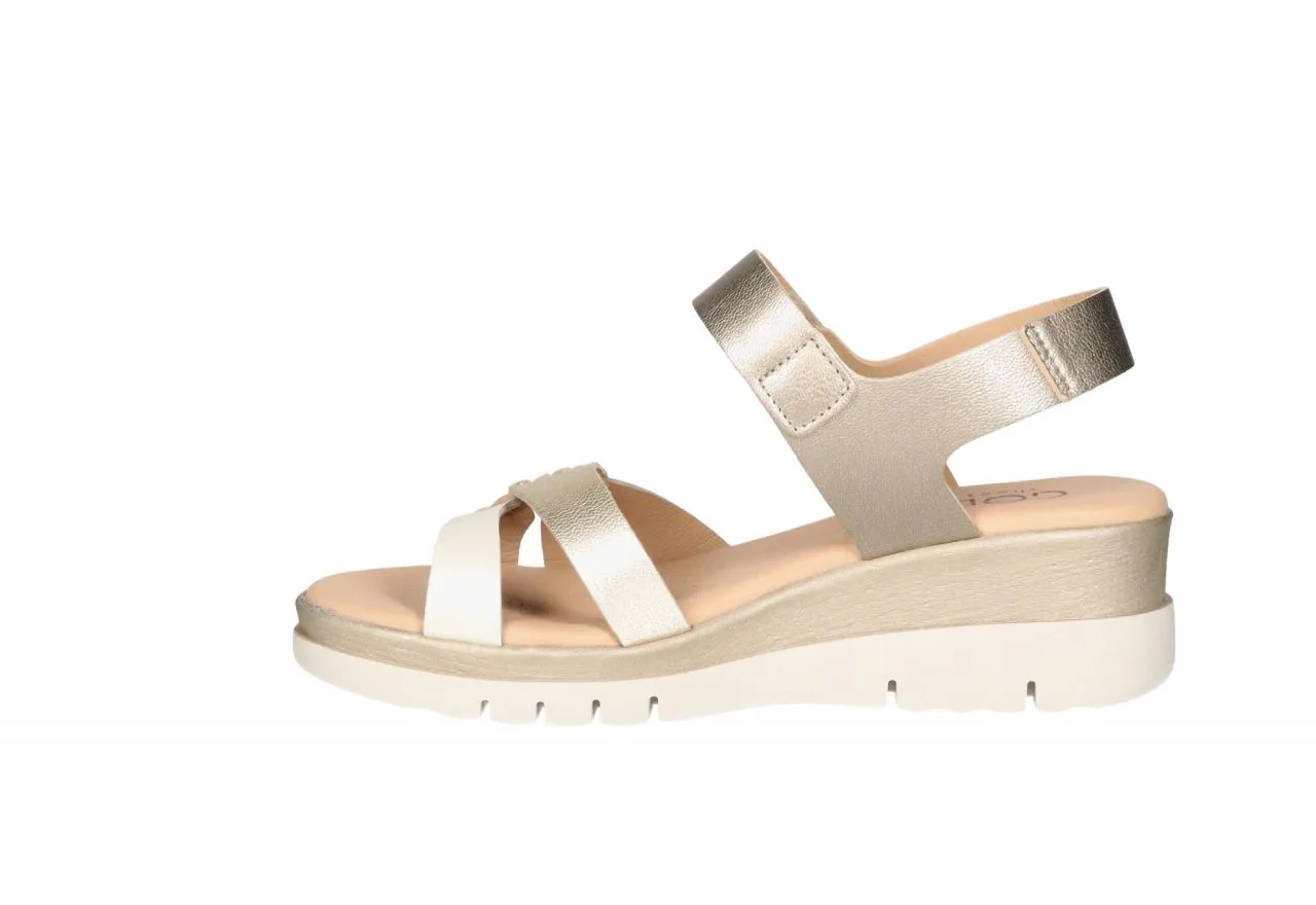 Sandalia Velcro Piel Pala Oro/beige CuÑa Baja