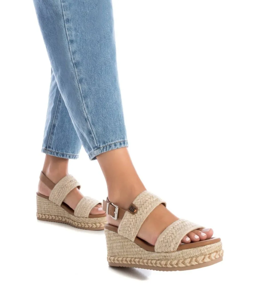 SANDALIAS 171732 BEIGE ALTURA CUñA 8CM