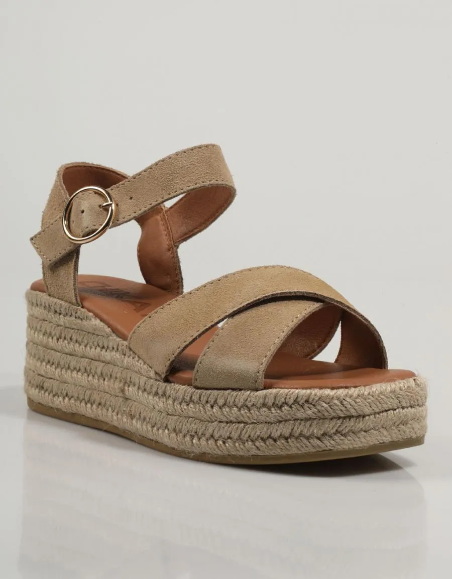  sandalias CHIKA10 New en Beige 82651