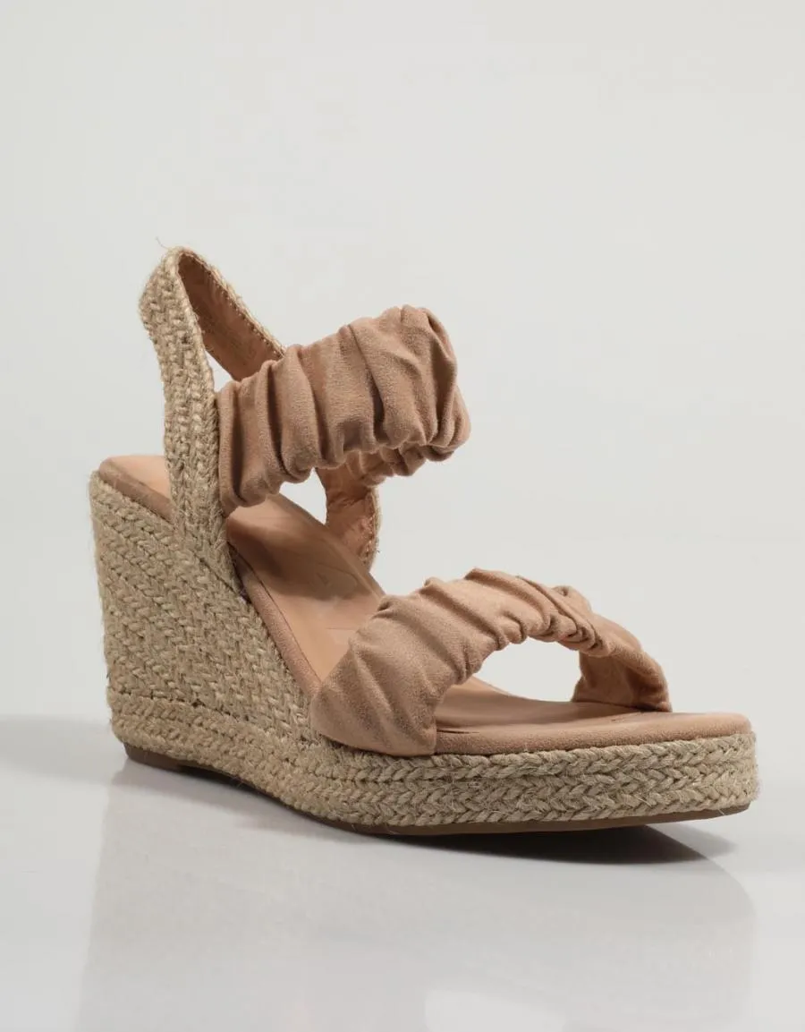  sandalias CHIKA10 Violeta en Beige 82655