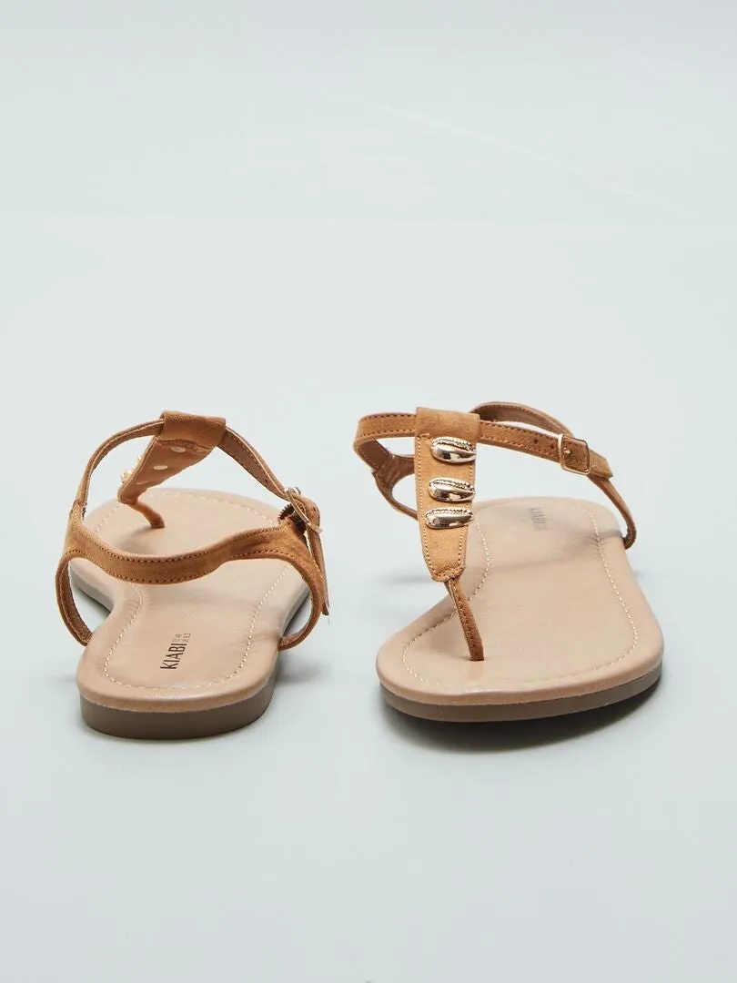SANDALIAS CON CONCHAS  MARRON