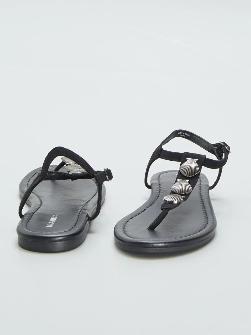 SANDALIAS CON CONCHAS  NEGRO