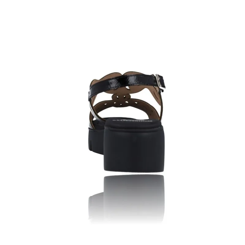 SANDALIAS CON CUñA PARA MUJER WONDERS AFRO B7930