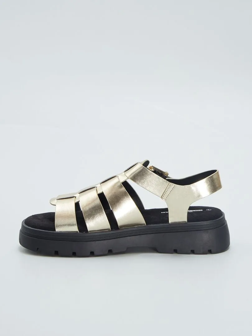 SANDALIAS DORADAS CON SUELA GRUESA  BEIGE