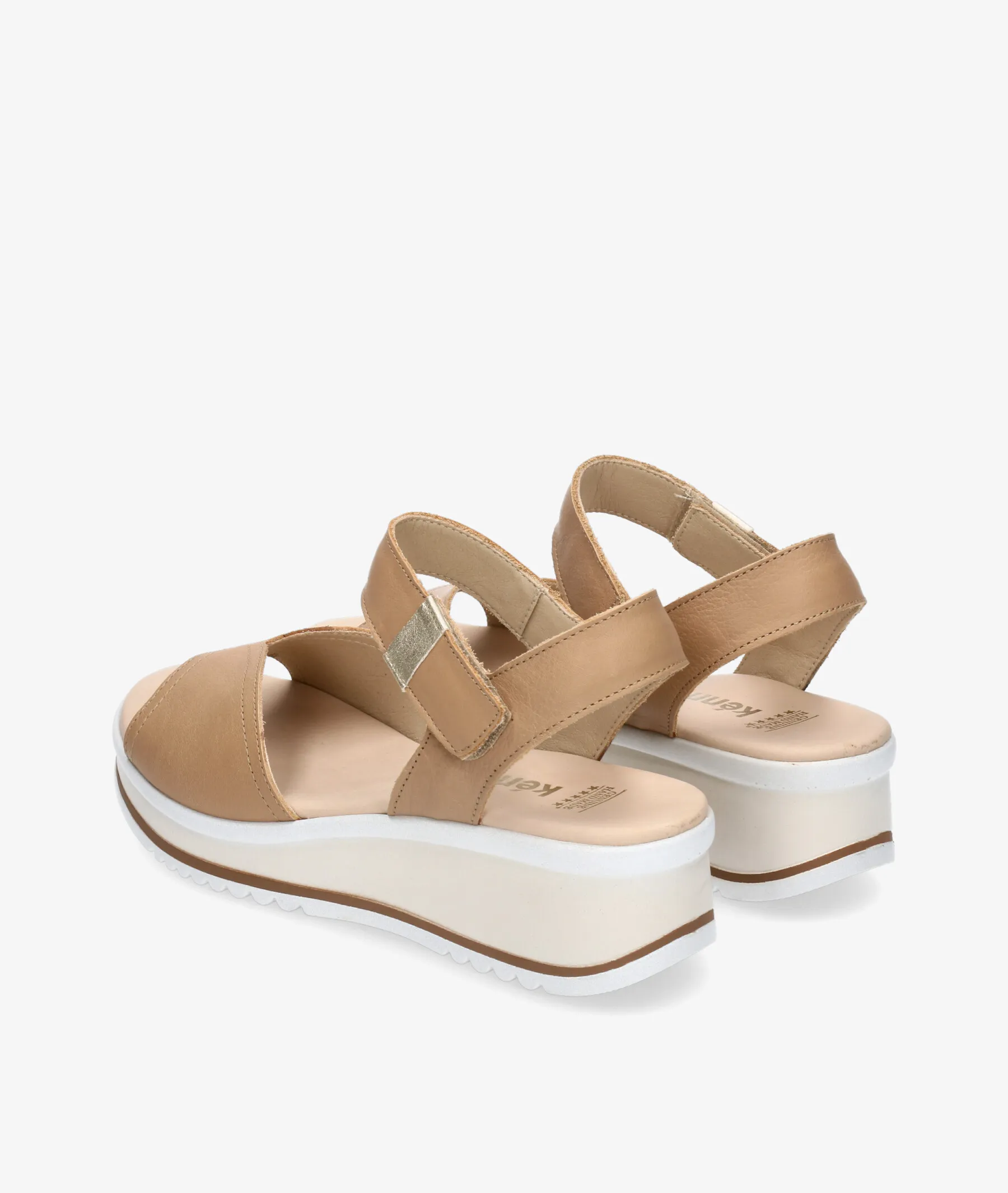 SANDALIAS KéNNEBEC 546R EN BEIGE