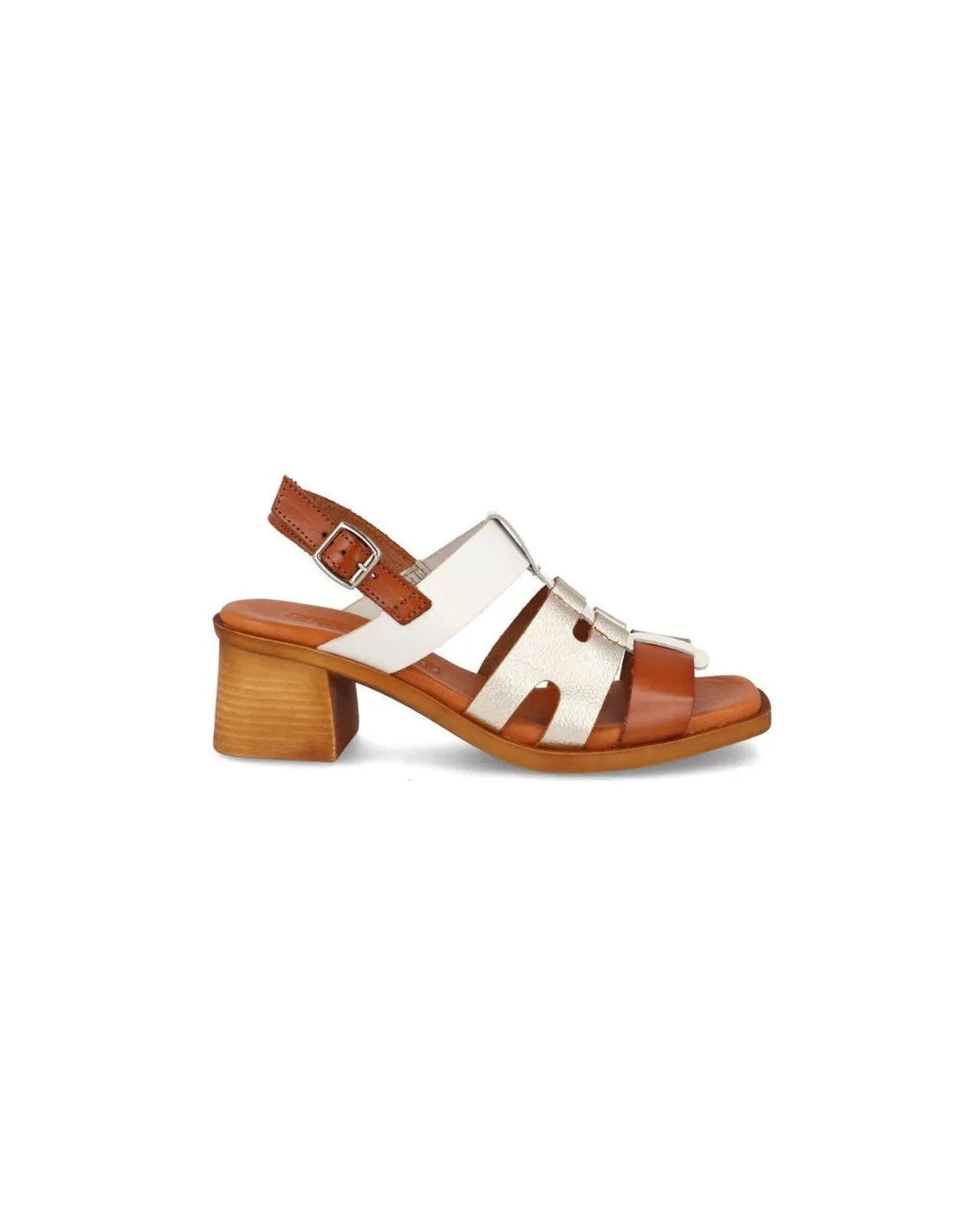 Sandalias romanas con tacón