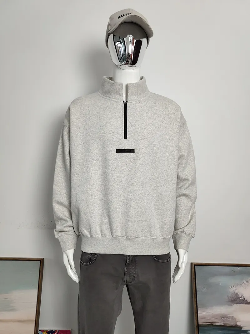 Sudadera Essentials