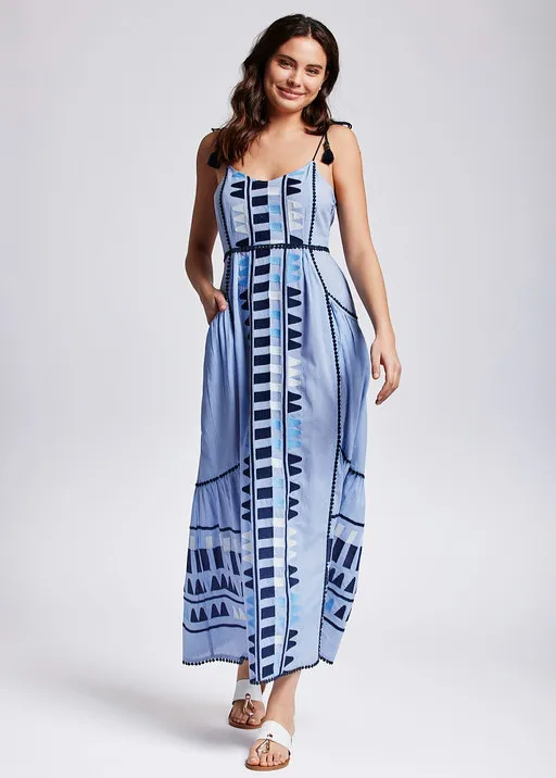 Vestido azul bordado Valeria
