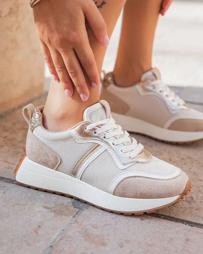 ZAPATILLAS DE MUJER BEIGE CON CORDONES  FELICIA