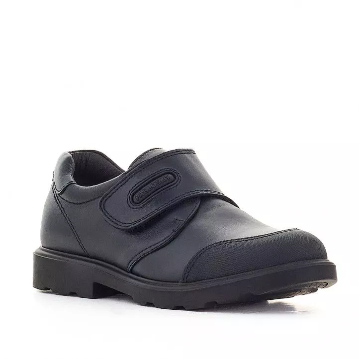 Zapatos Pablosky azul marino de piel cerrados con velcro